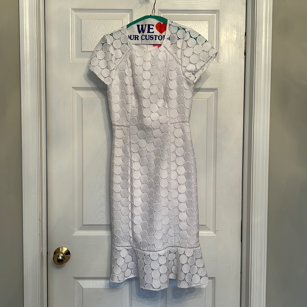White lily dress